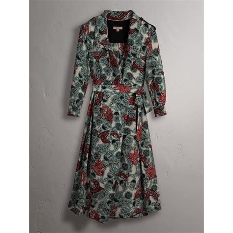 burberry beasts print dress|Burberry store online.